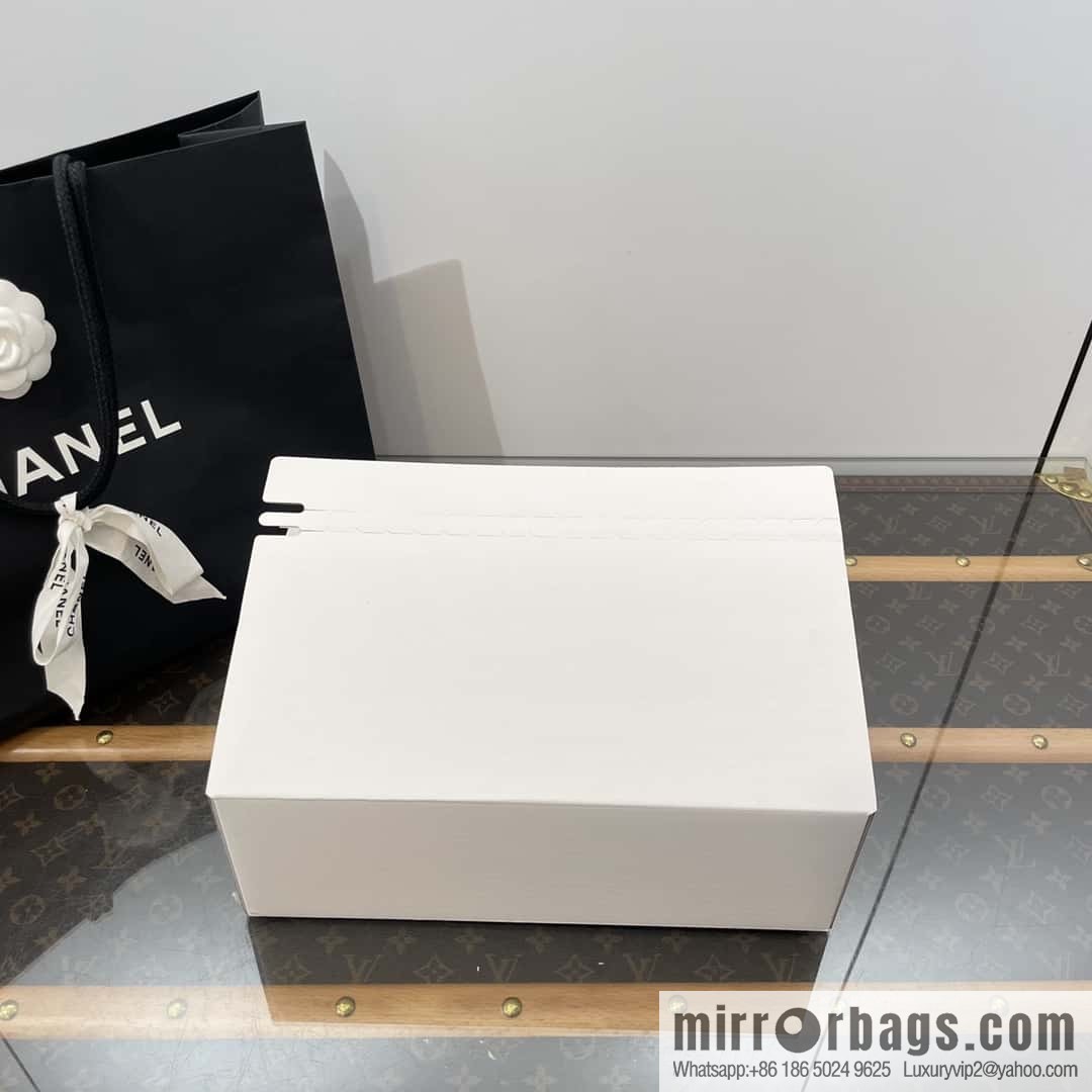 CHANEL Xiaoxiang Thick-soled heightening casual sports board shoes