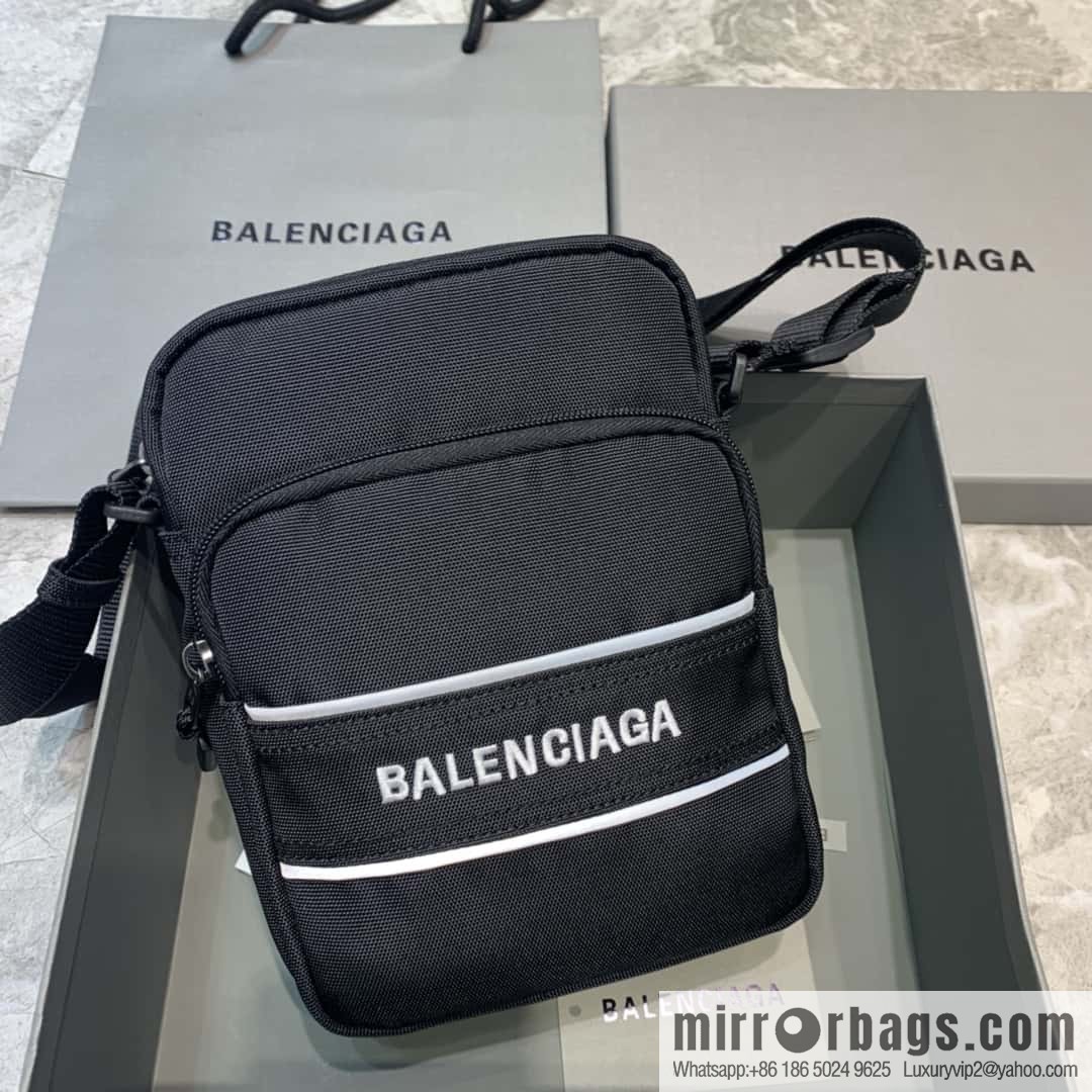 Balenciaga Balenciaga, the latest messenger bag 638657.