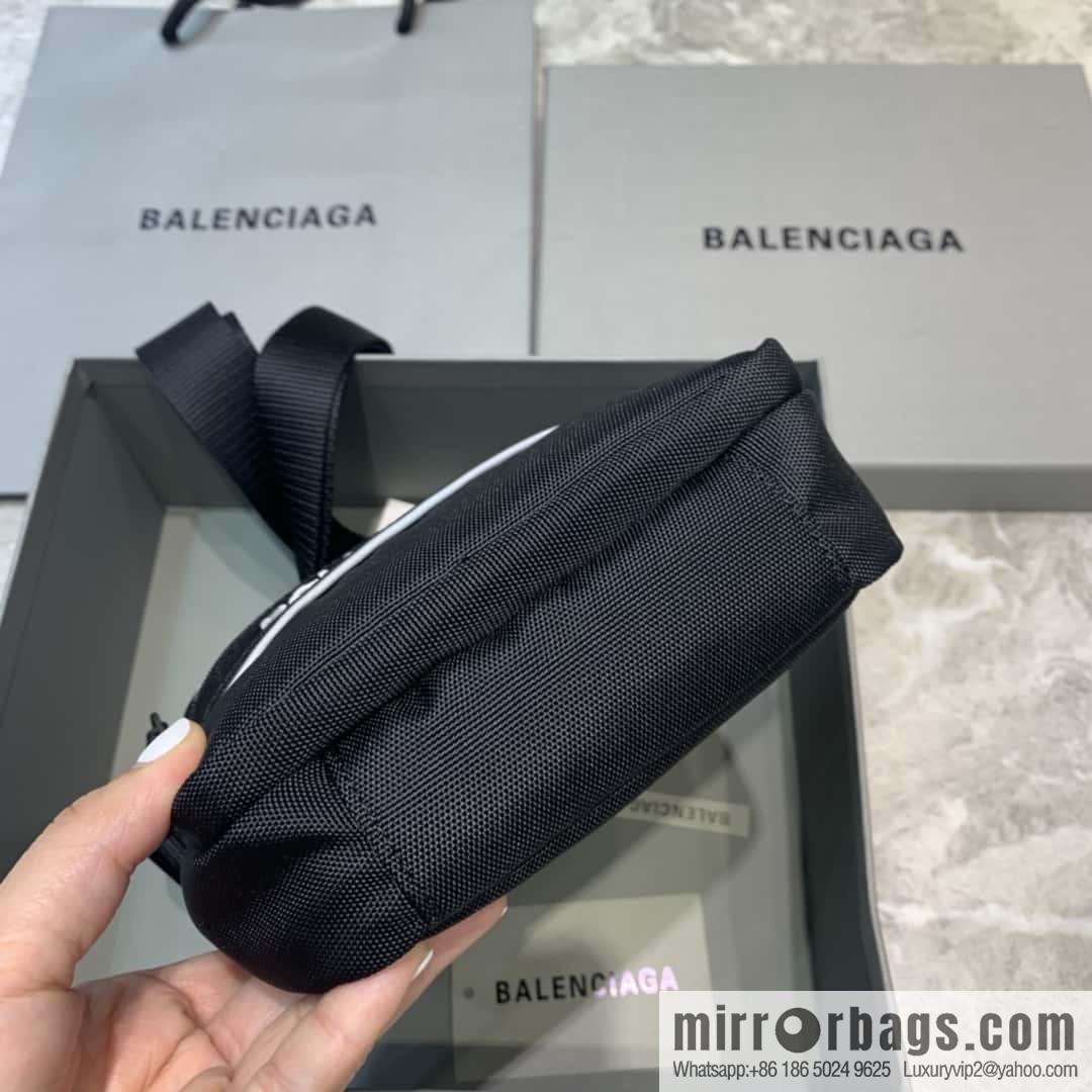 Balenciaga Balenciaga, the latest messenger bag 638657.