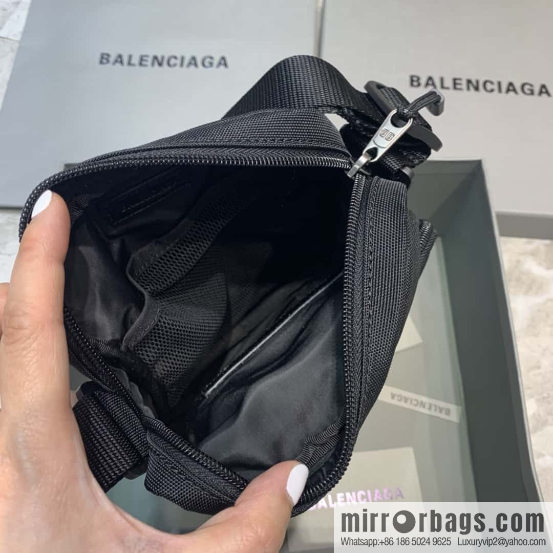 Balenciaga Balenciaga, the latest messenger bag 638657.