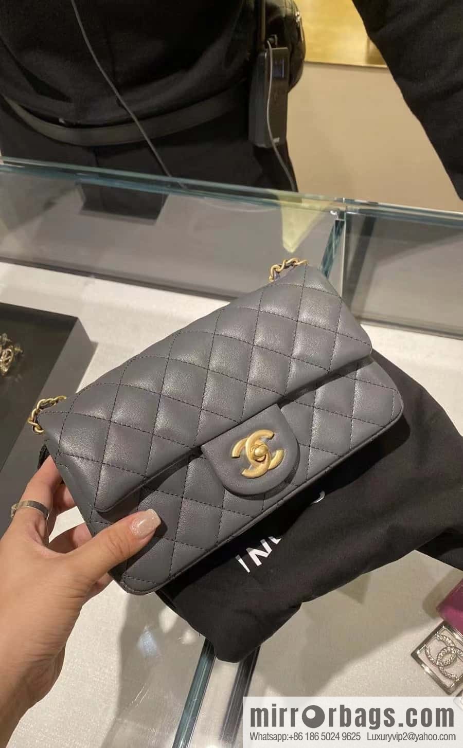 CHANEL 23K new color, pure original small gold ball, classic cf mini AS1786