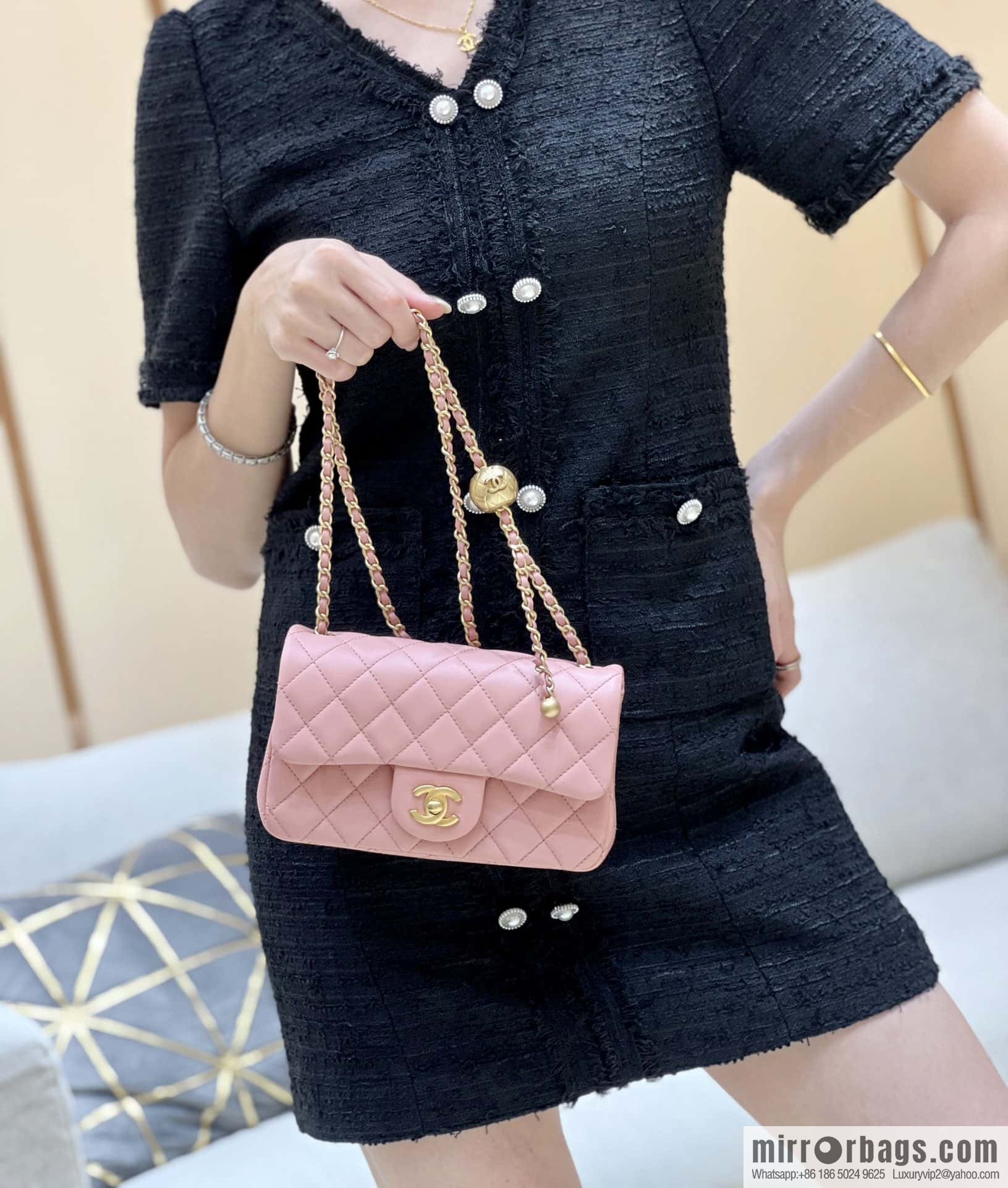 CHANEL 23K new color, pure original small gold ball, large mini20cm AS1787