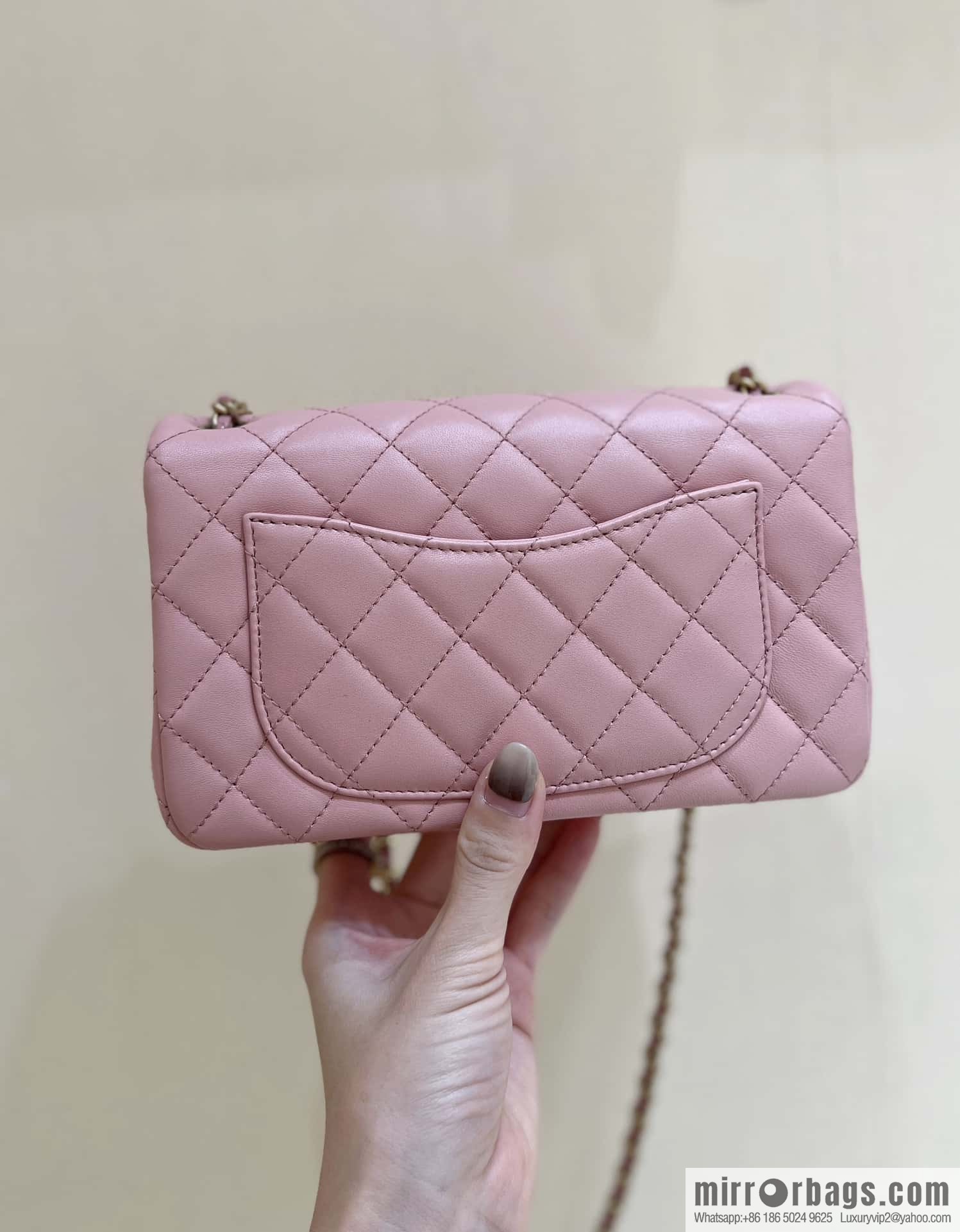 CHANEL 23K new color, pure original small gold ball, large mini20cm AS1787
