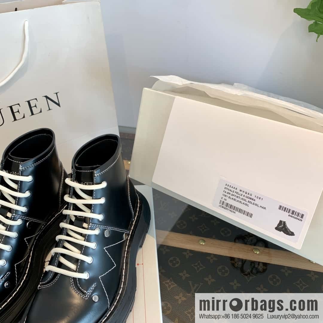 Alexander McQueen, classic Martin boots