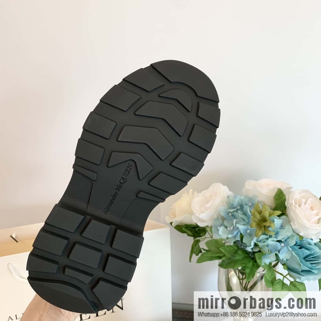 Alexander McQueen, platform black calfskin Chelsea booties