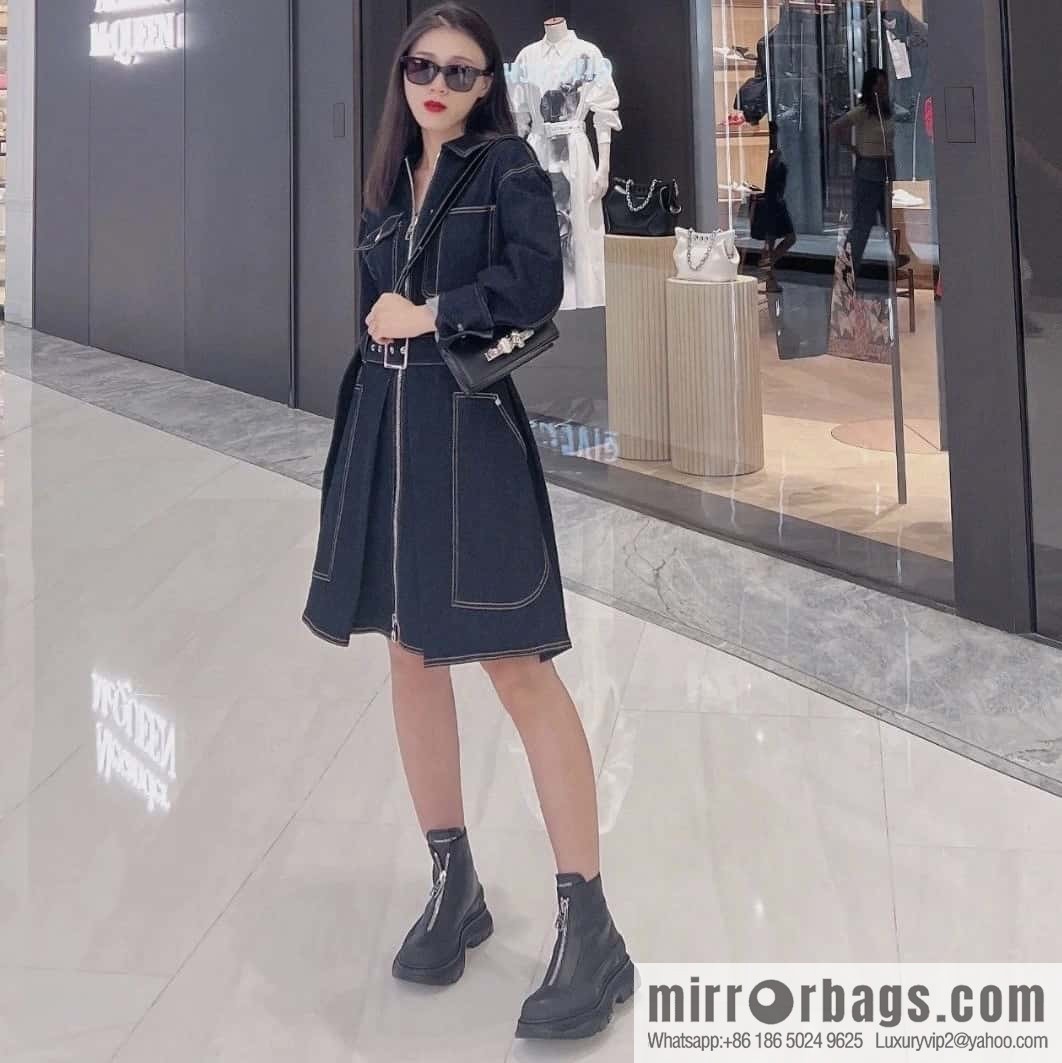 Alexander McQueen Front Zipper Platform Martin Boots