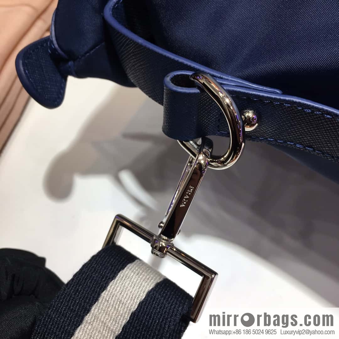 PRADA imported parachute fabric + imported leather tote bag 2096 blue