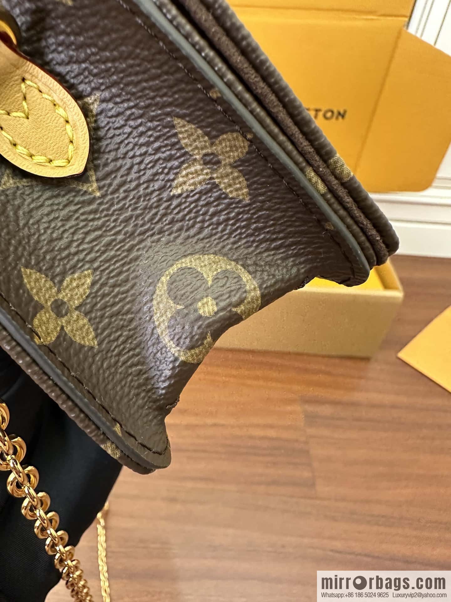 LV M82509 WALLET ON CHAIN LILY BAG