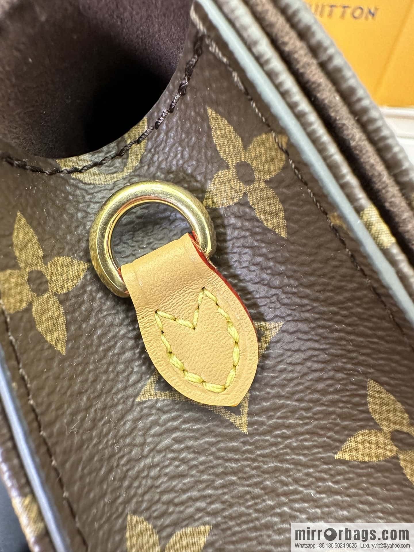 LV M82509 WALLET ON CHAIN LILY BAG