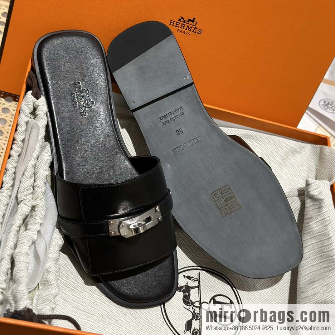 Hermès 2023 Latest Kelly Button Slippers