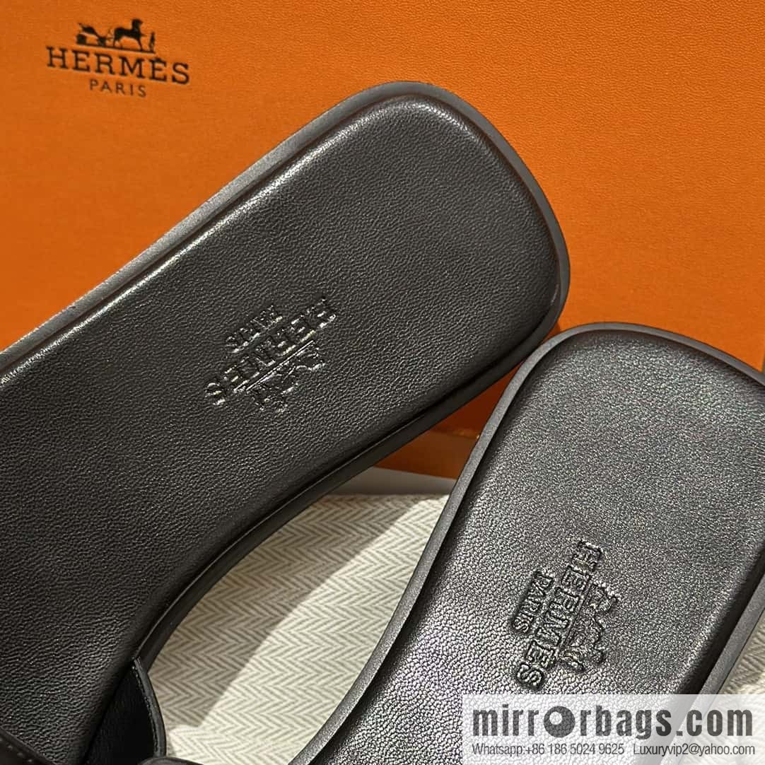 Hermès 2023 Latest Kelly Button Slippers