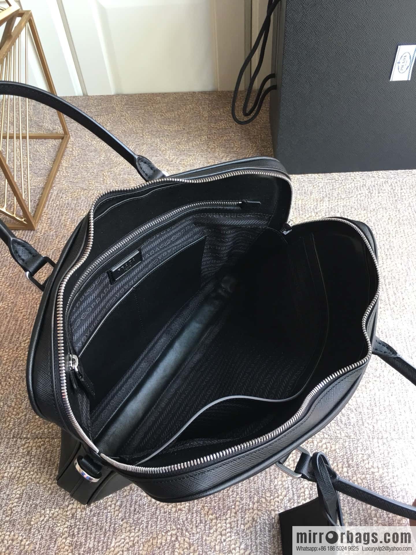PRADA slim briefcase 0368 black