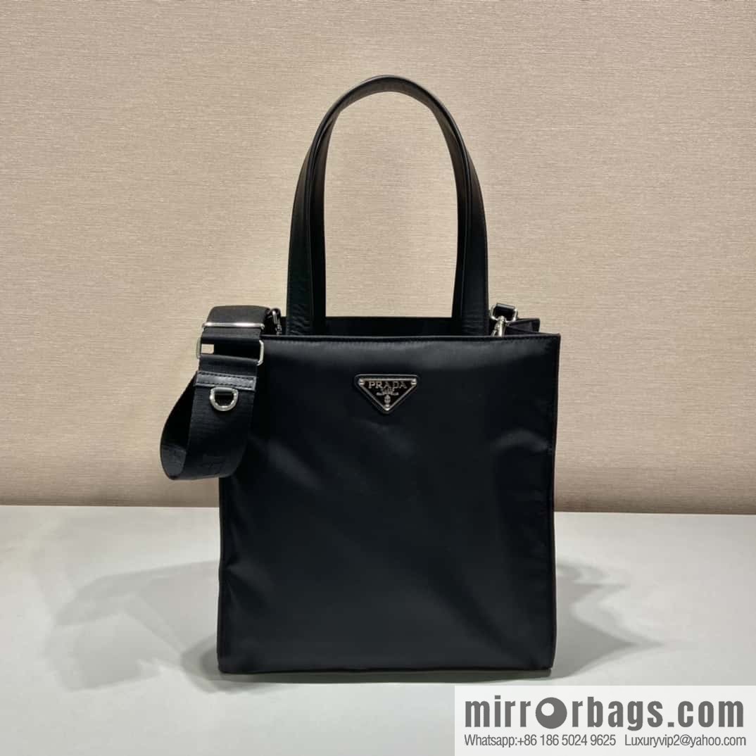 PRADA imported lined nylon fabric, new tote bag 1BG426