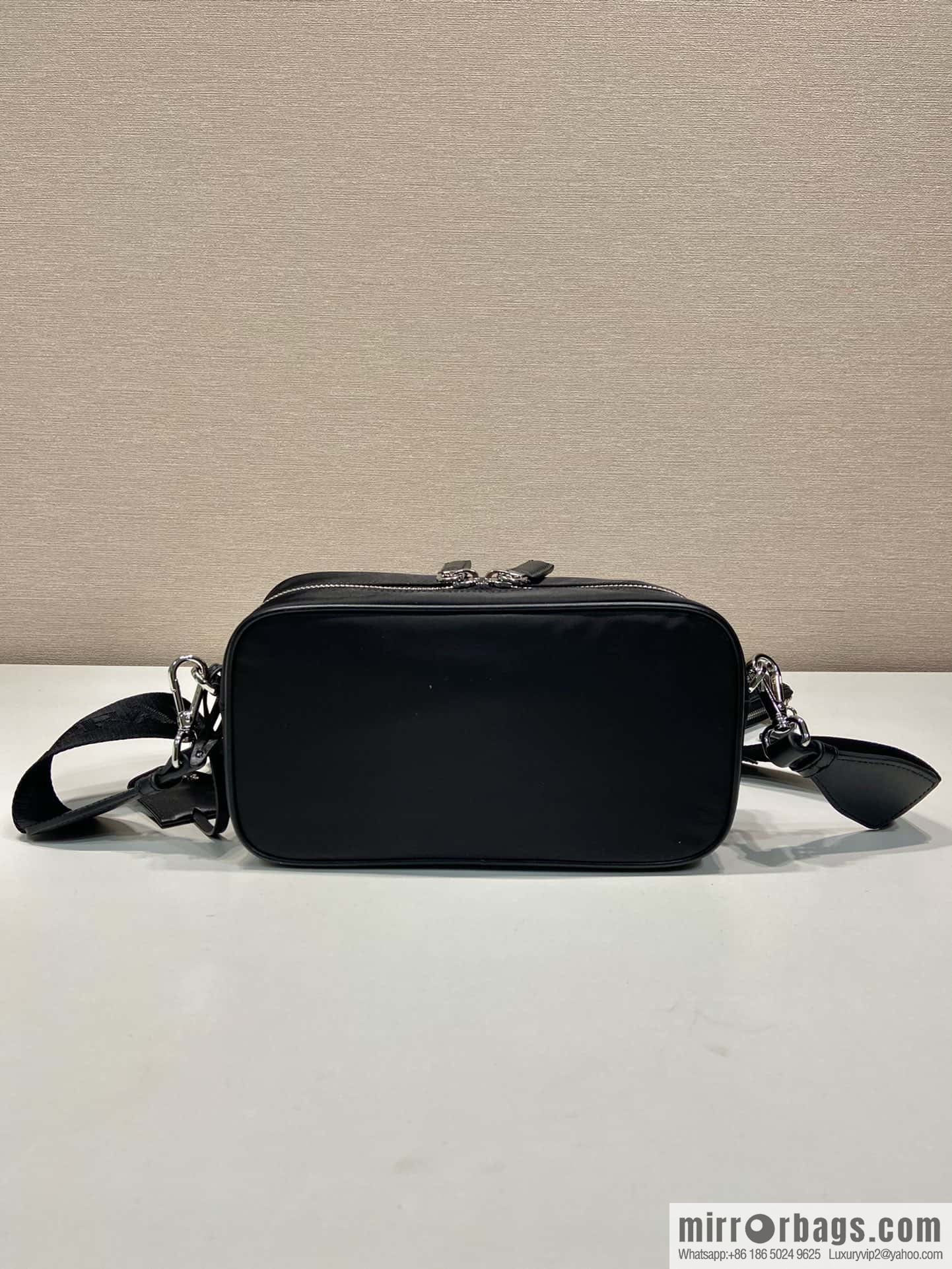 PRADA imported nylon fabric, new small messenger bag 1BH197A