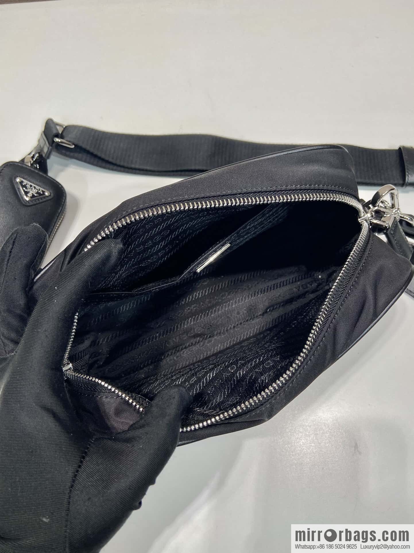 PRADA imported nylon fabric, new small messenger bag 1BH197A