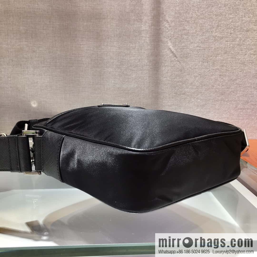 PRADA new three-in-one combination oblique span bag 2VH112