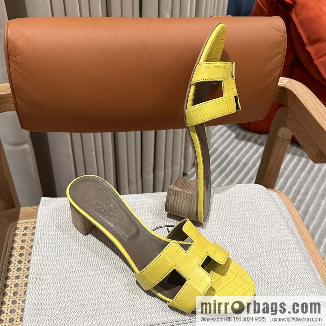 Hermès crocodile leather, slippers