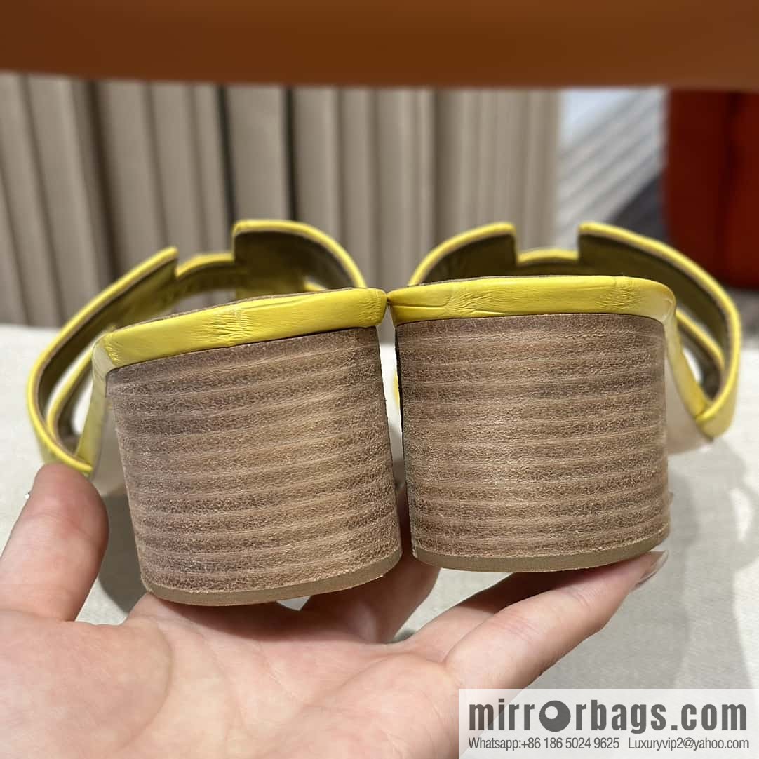 Hermès crocodile leather, slippers