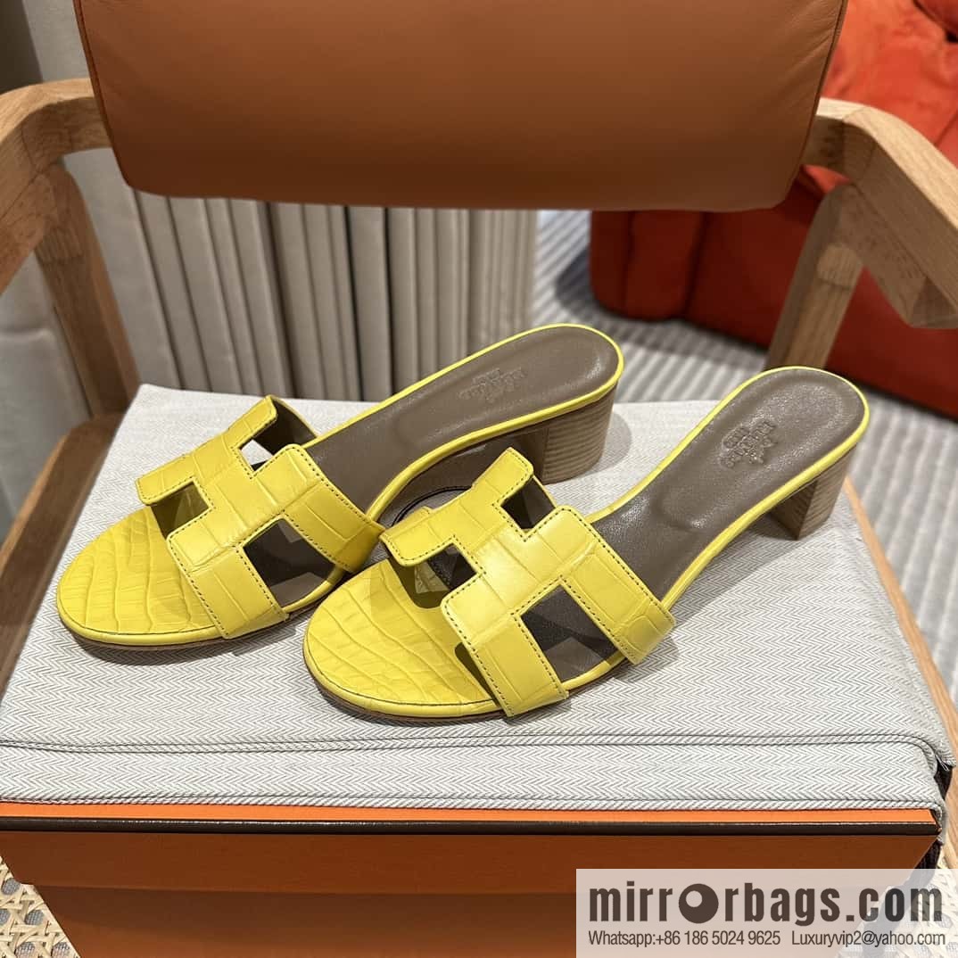 Hermès crocodile leather, slippers