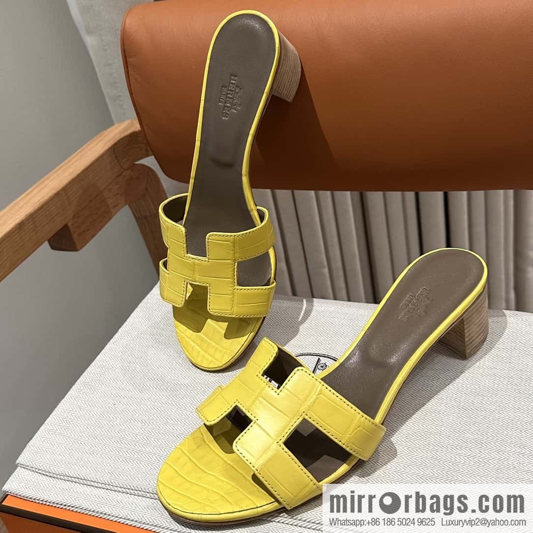 Hermès crocodile leather, slippers