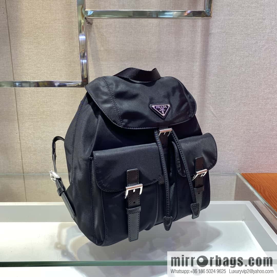 PRADA classic backpack 1BZ677