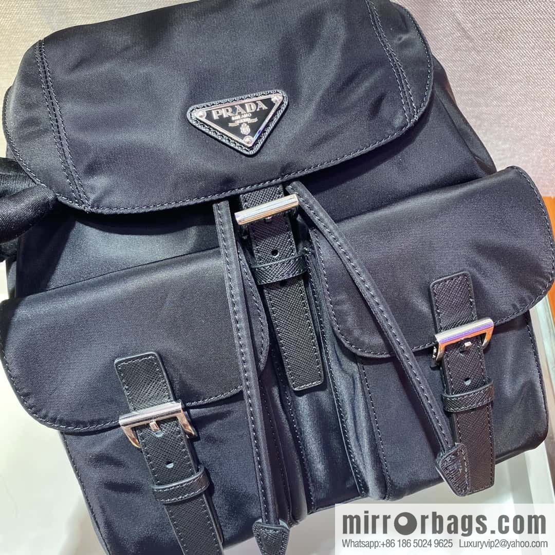 PRADA classic backpack 1BZ677