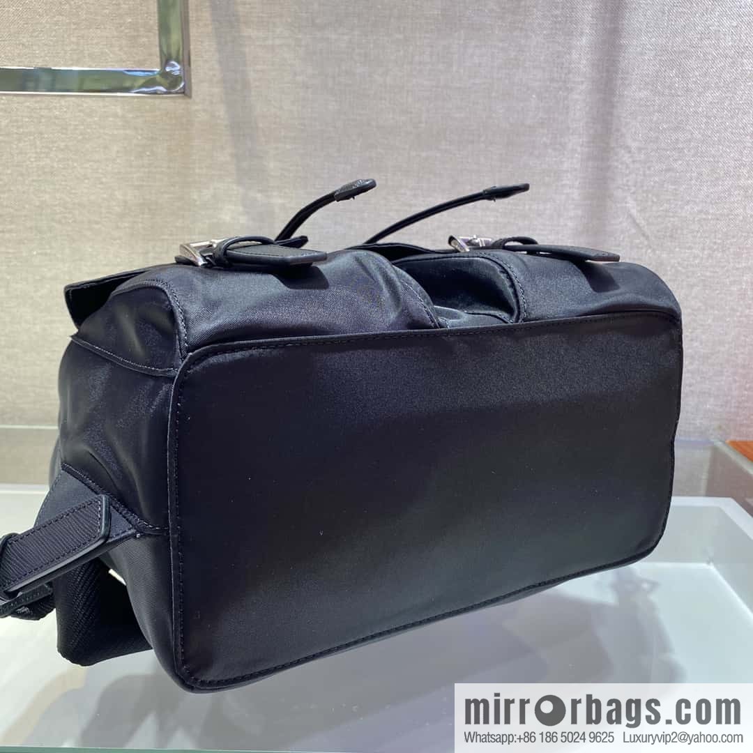 PRADA classic backpack 1BZ677