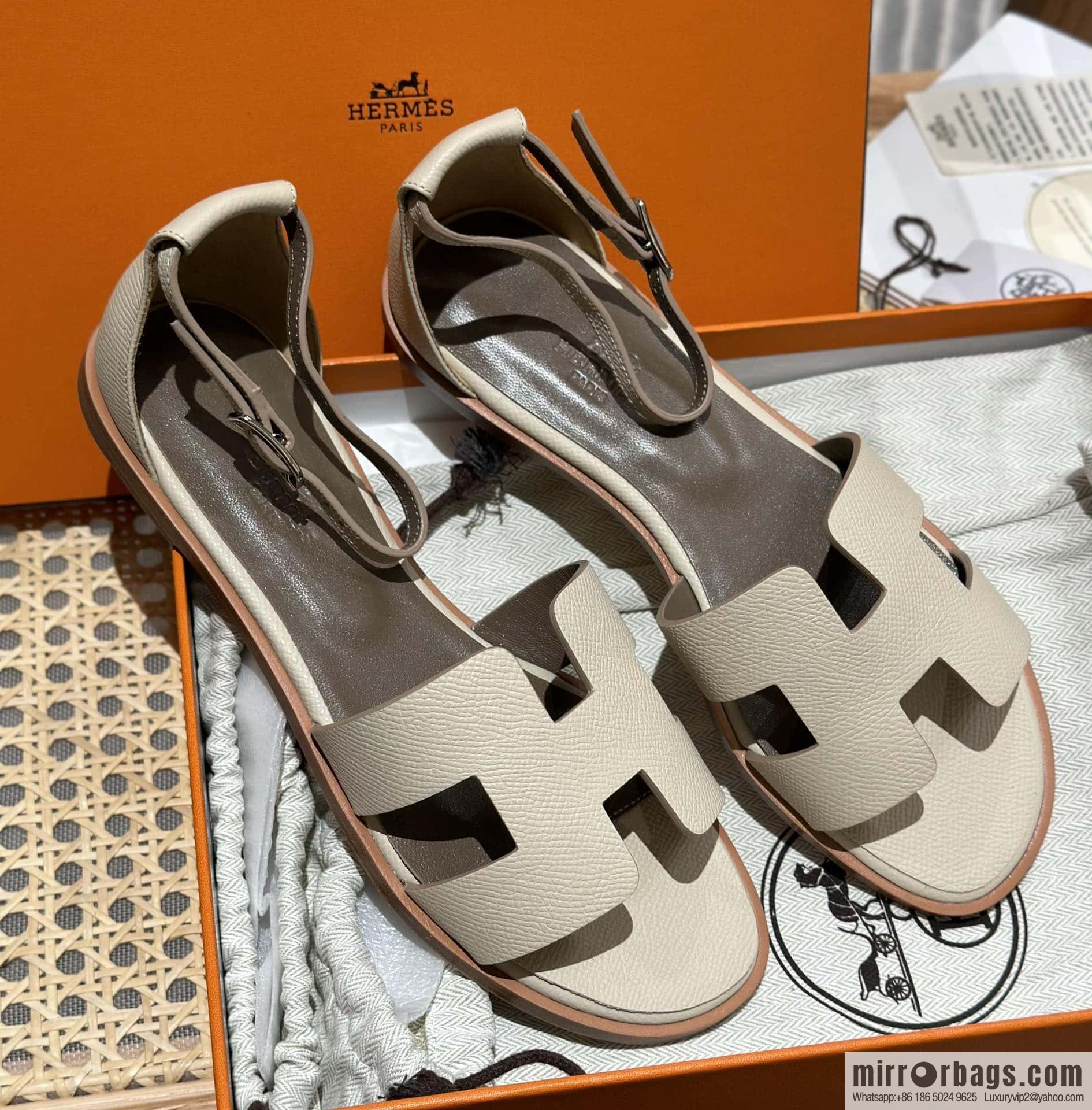 Hermès imported Italian cowhide, new small sandals