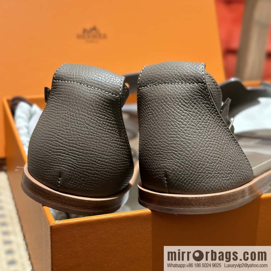 Hermès imported Italian cowhide, new small sandals