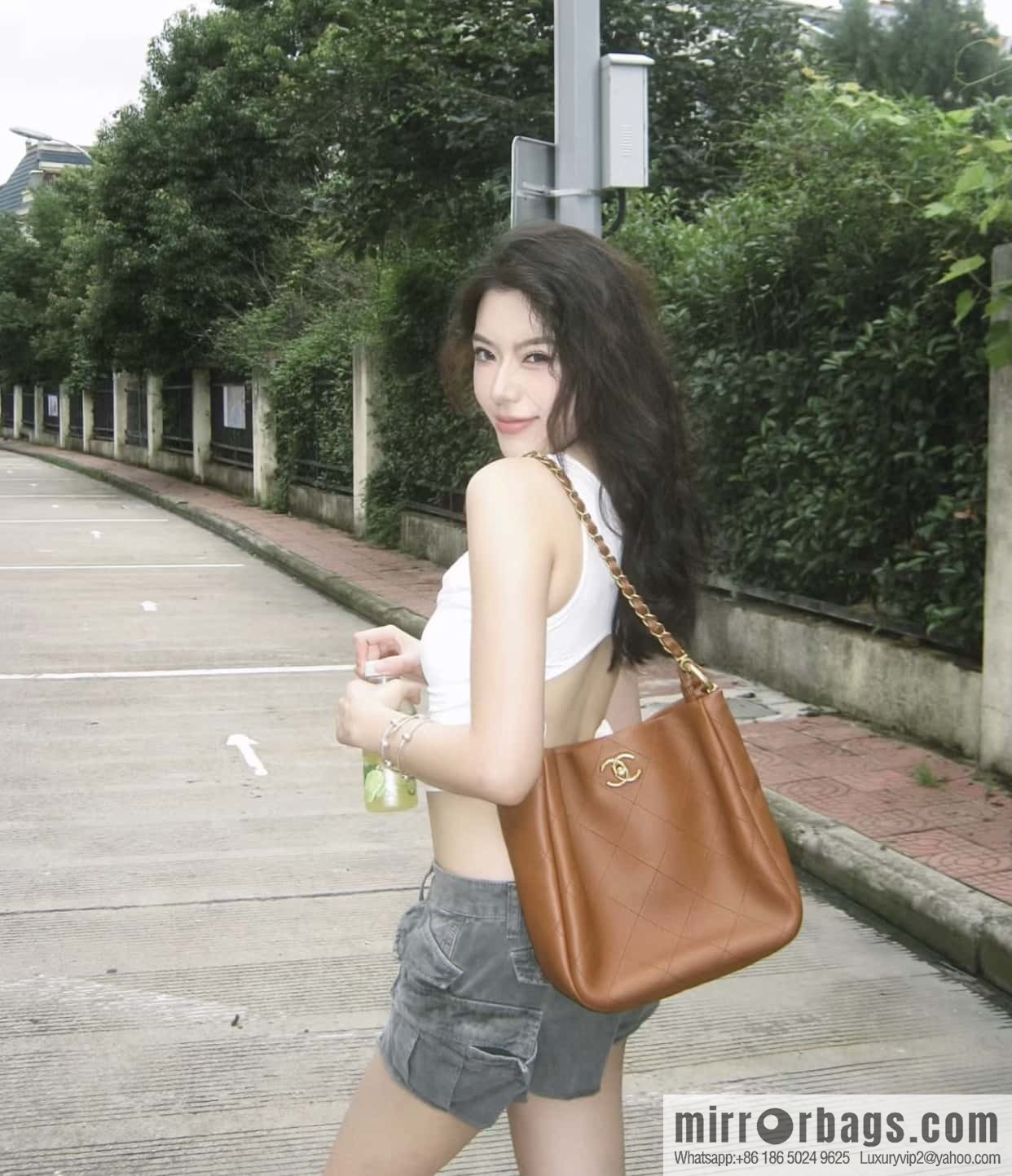 CHANEL 23A New HOBO hippie bag AS4210 caramel color