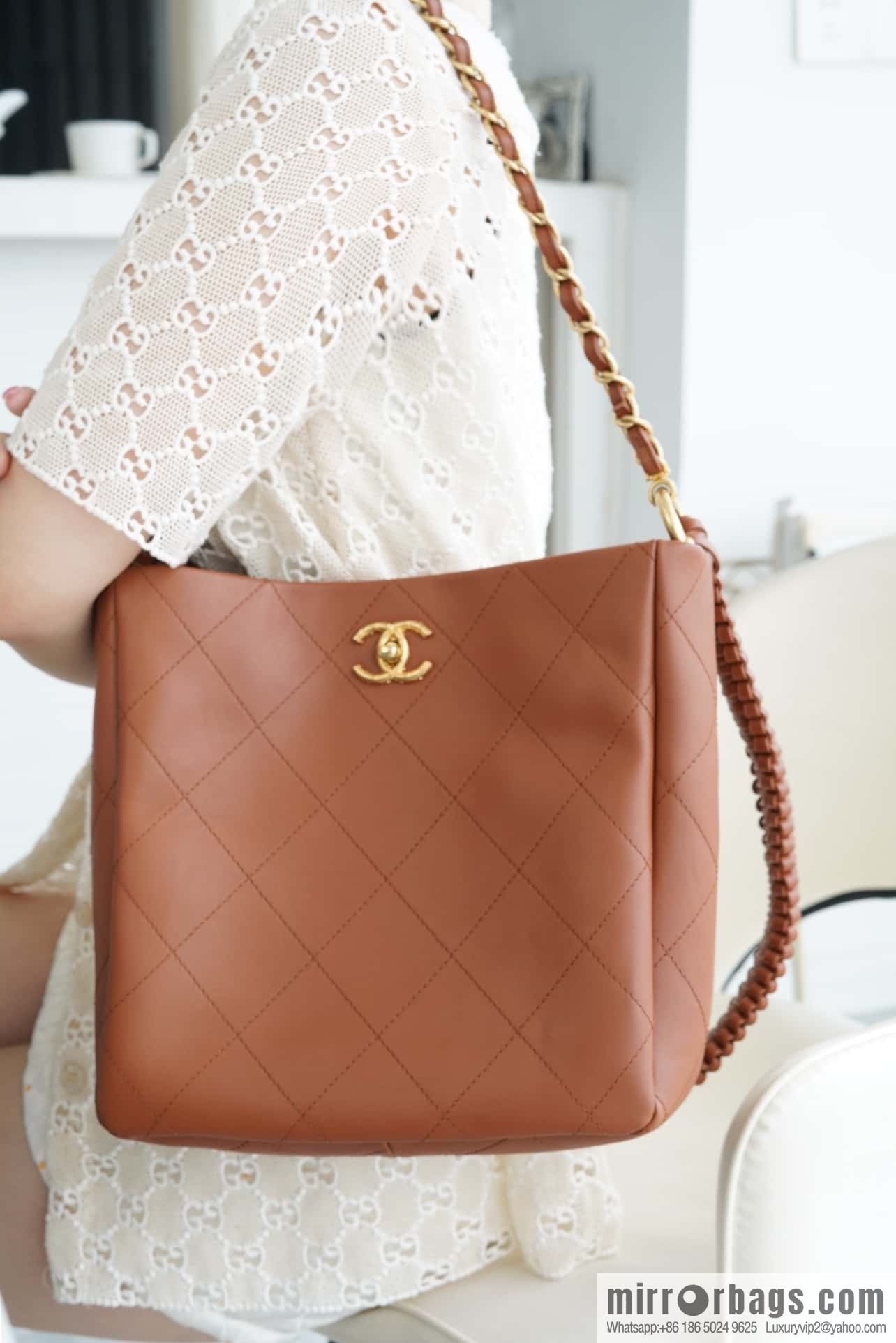 CHANEL 23A New HOBO hippie bag AS4210 caramel color