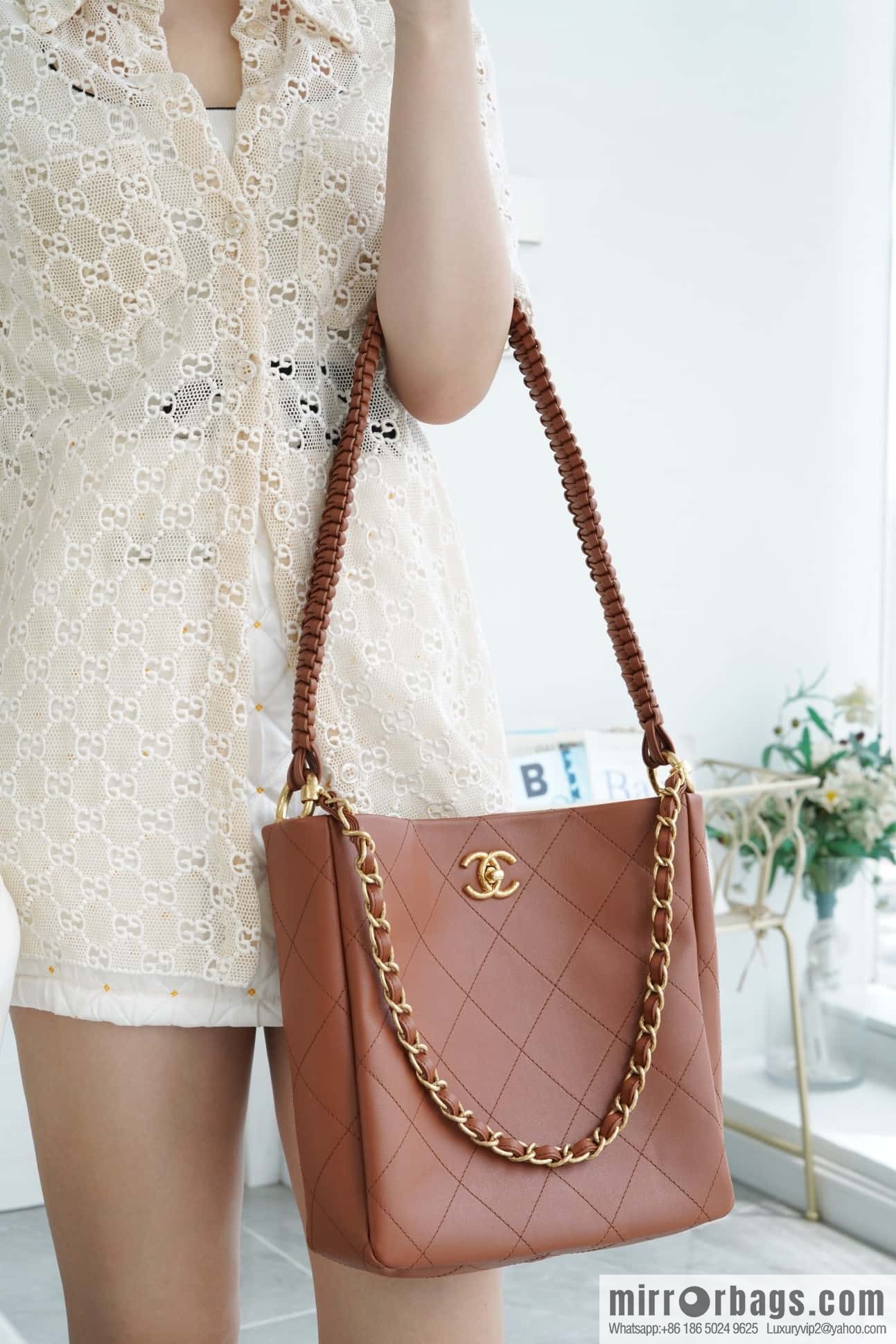 CHANEL 23A New HOBO hippie bag AS4210 caramel color