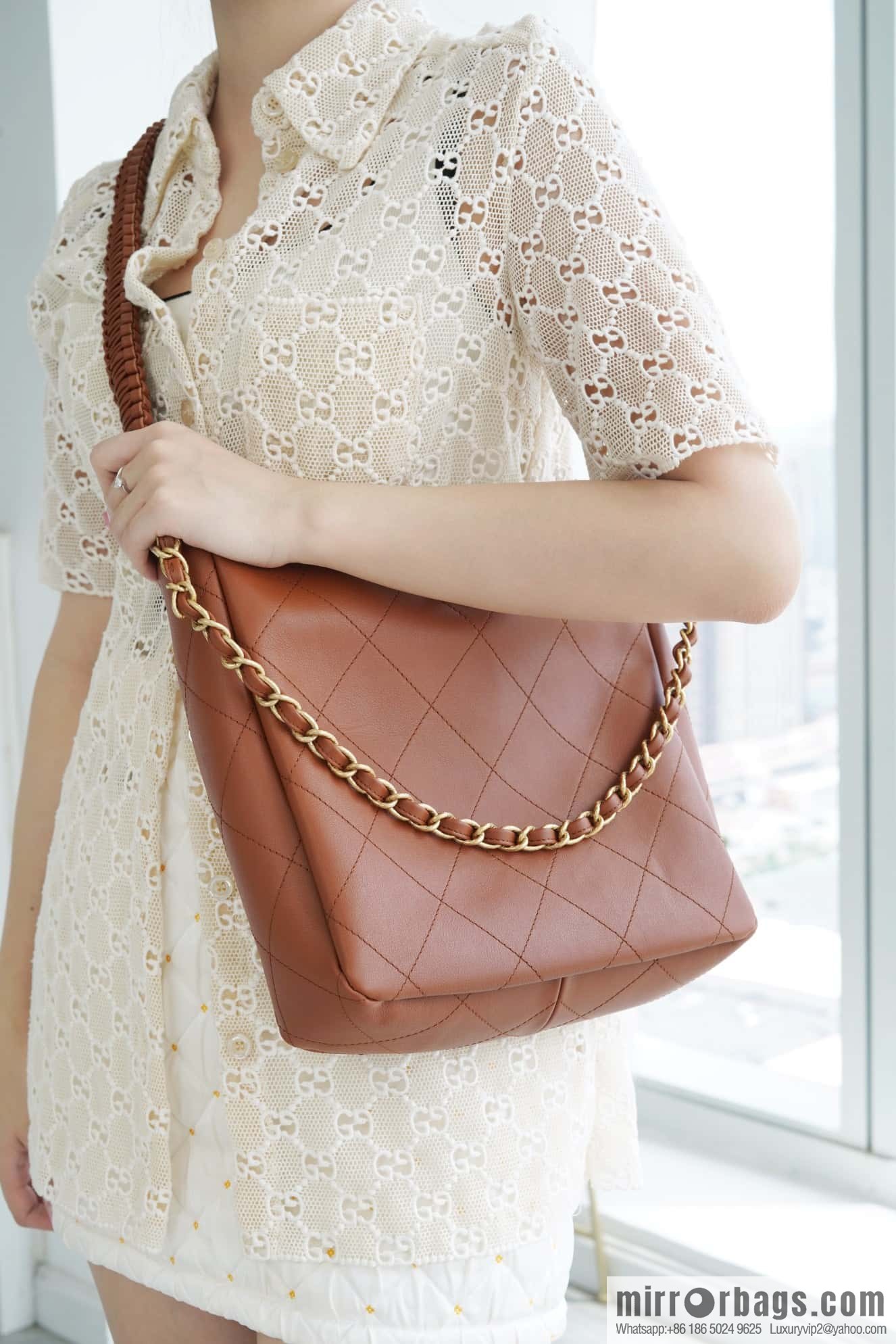 CHANEL 23A New HOBO hippie bag AS4210 caramel color
