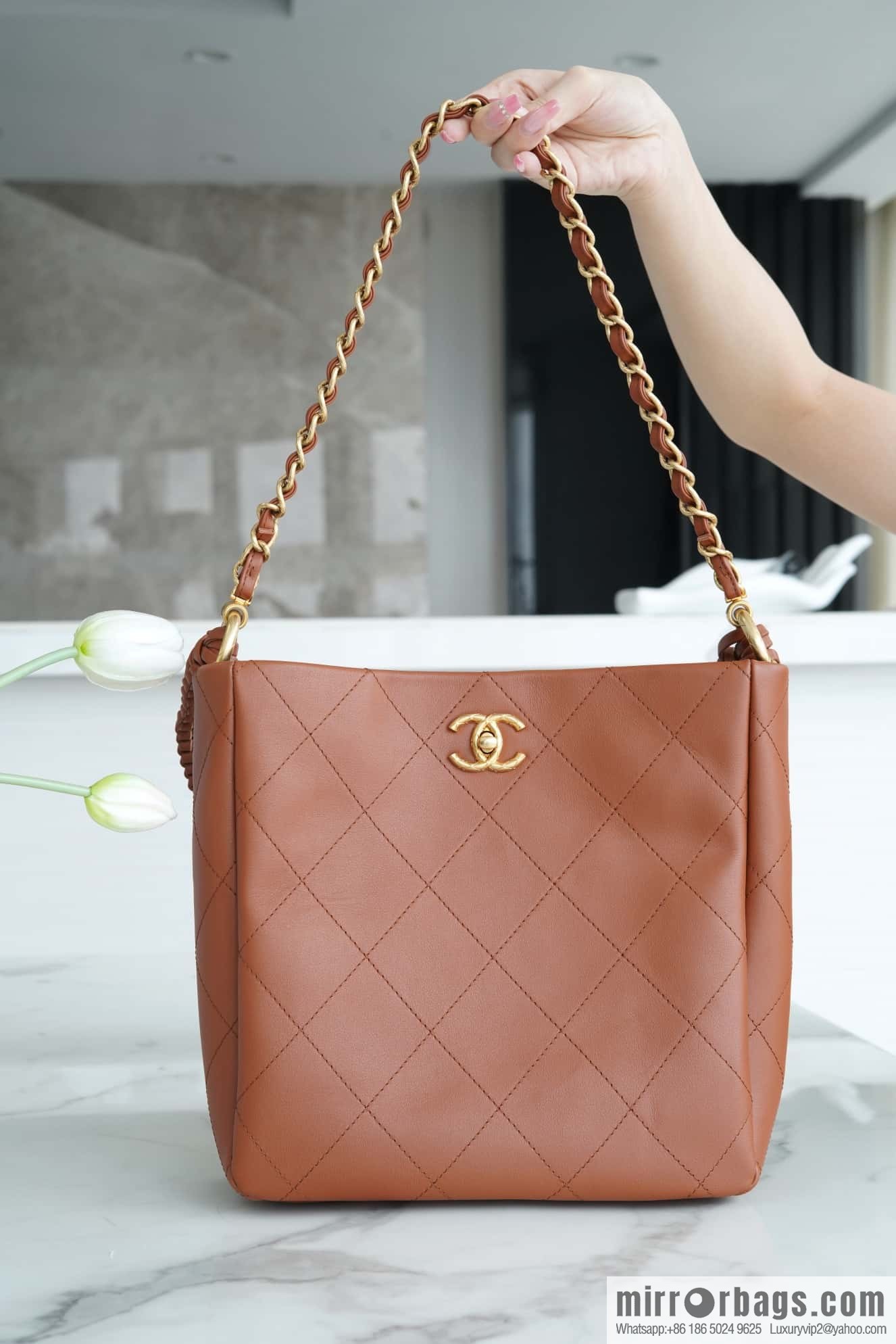 CHANEL 23A New HOBO hippie bag AS4210 caramel color