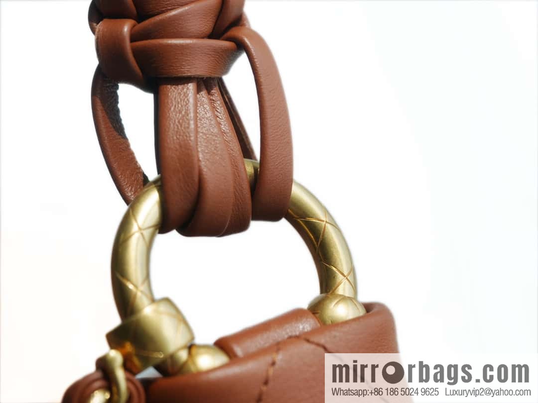 CHANEL 23A New HOBO hippie bag AS4210 caramel color