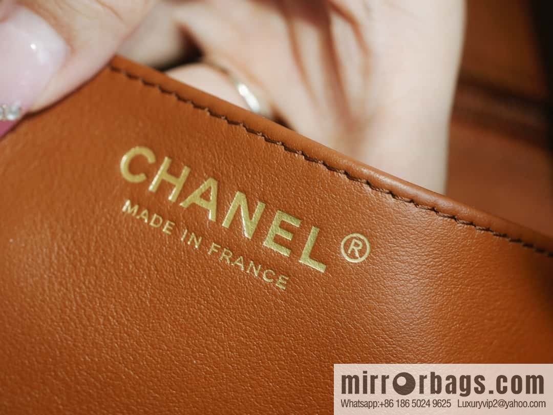 CHANEL 23A New HOBO hippie bag AS4210 caramel color