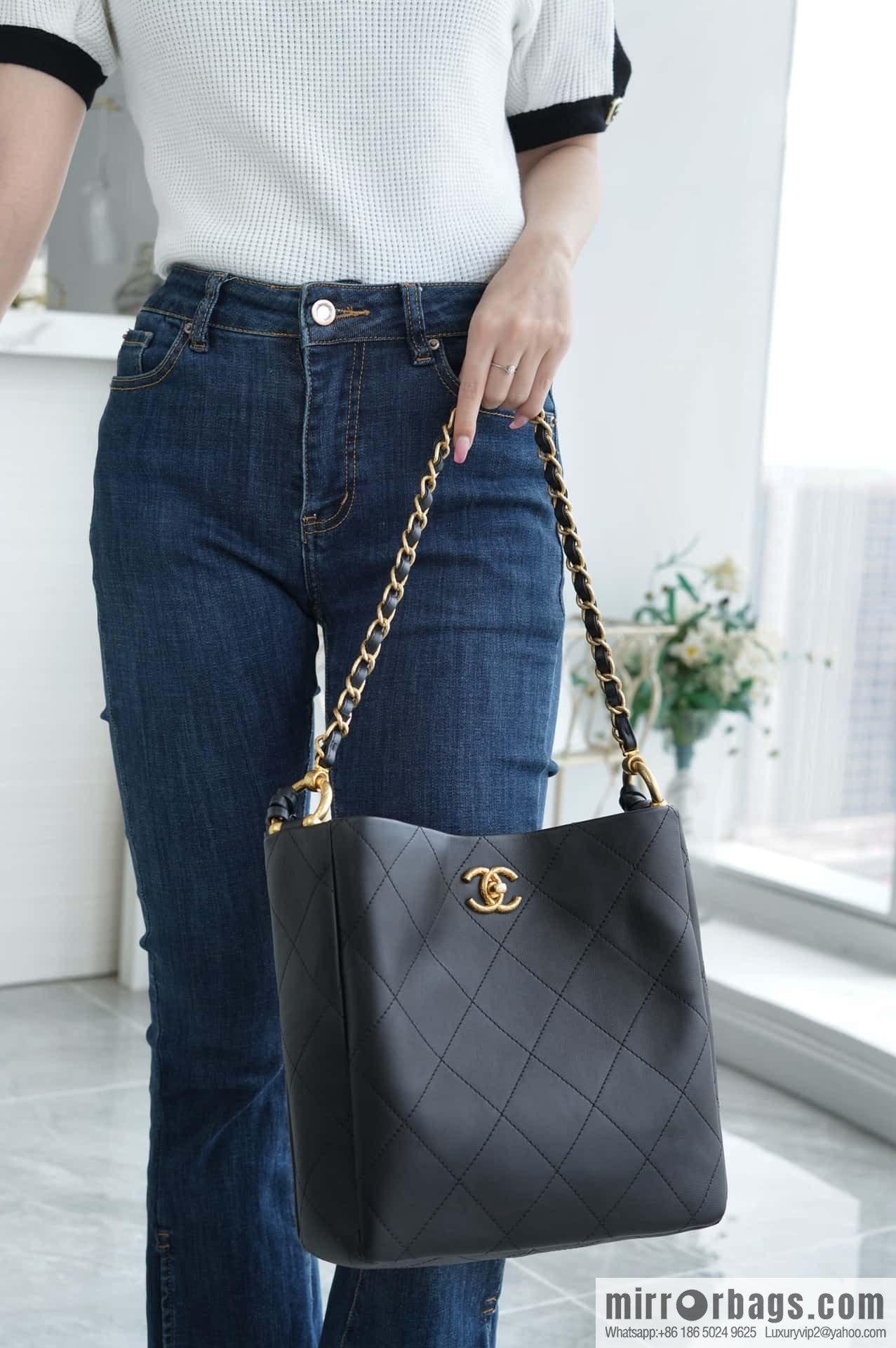 CHANEL 23A new HOBO hippie bag AS4210 black