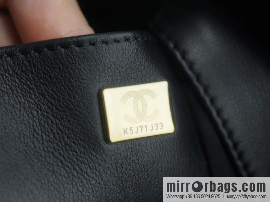 CHANEL 23A new HOBO hippie bag AS4210 black