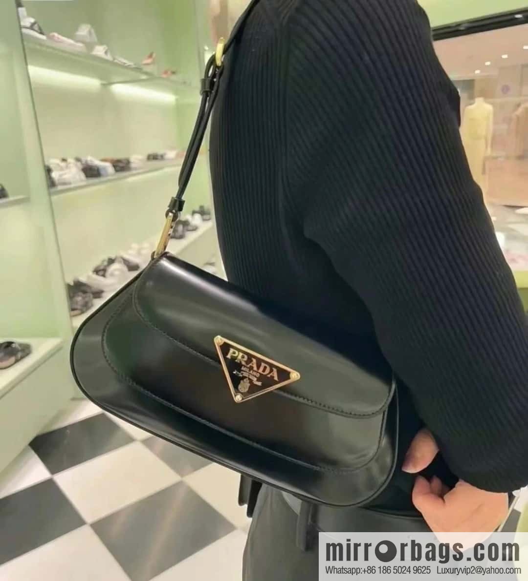 PRADA Prada glossy leather new armpit bag 1BD345