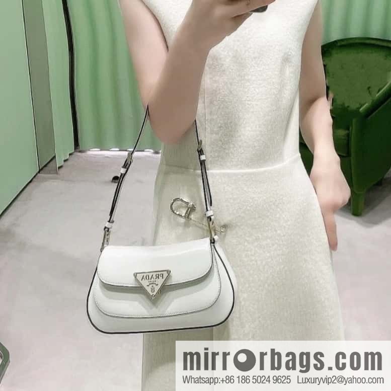 PRADA Prada glossy leather new armpit bag 1BD345