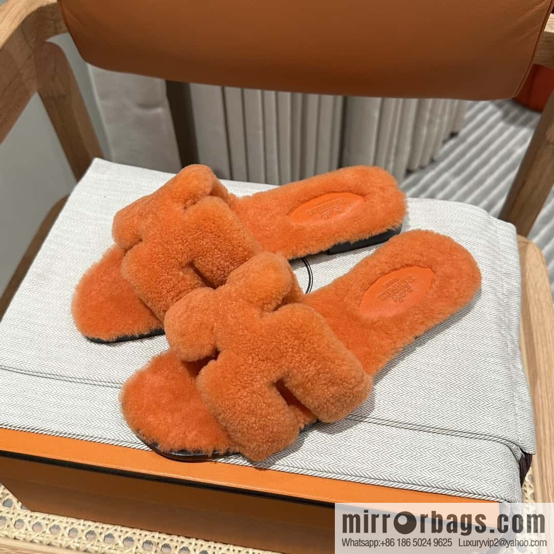 Hermès Lamb Fur H Slippers