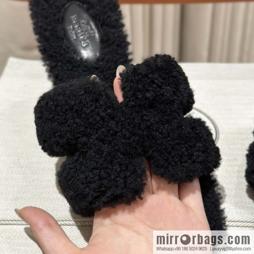 Hermès Lamb Fur H Slippers