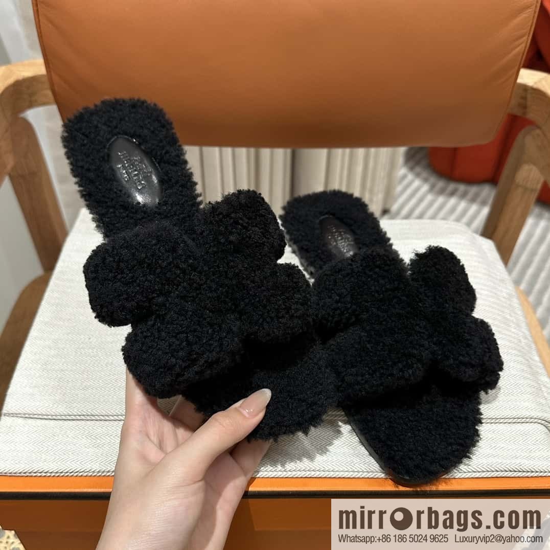 Hermès Lamb Fur H Slippers