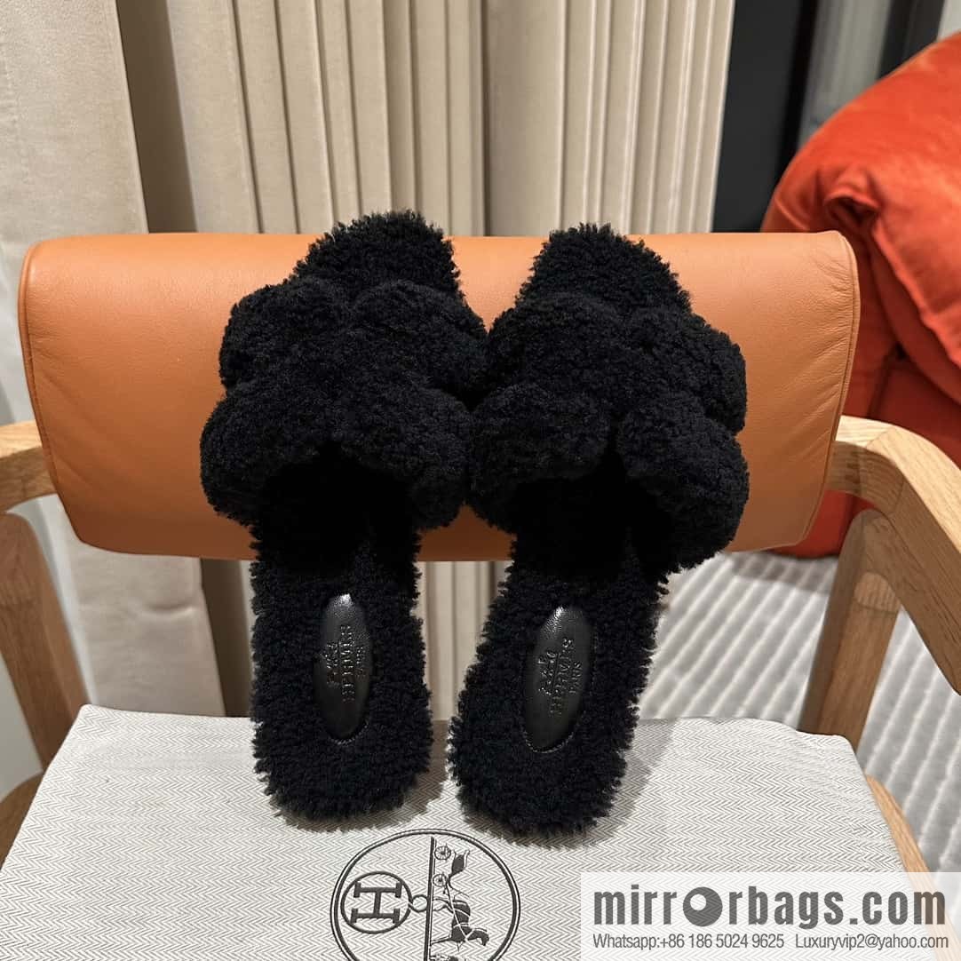 Hermès Lamb Fur H Slippers