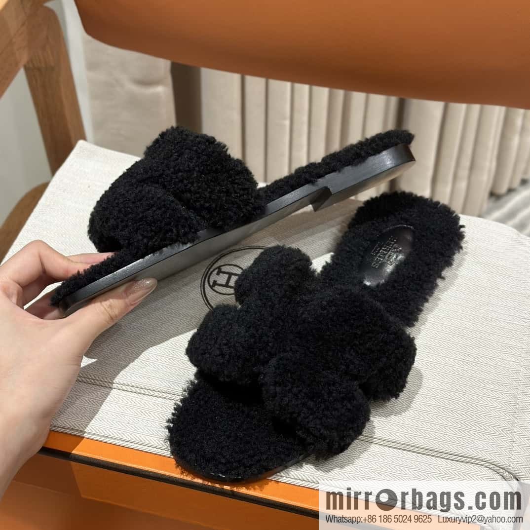Hermès Lamb Fur H Slippers