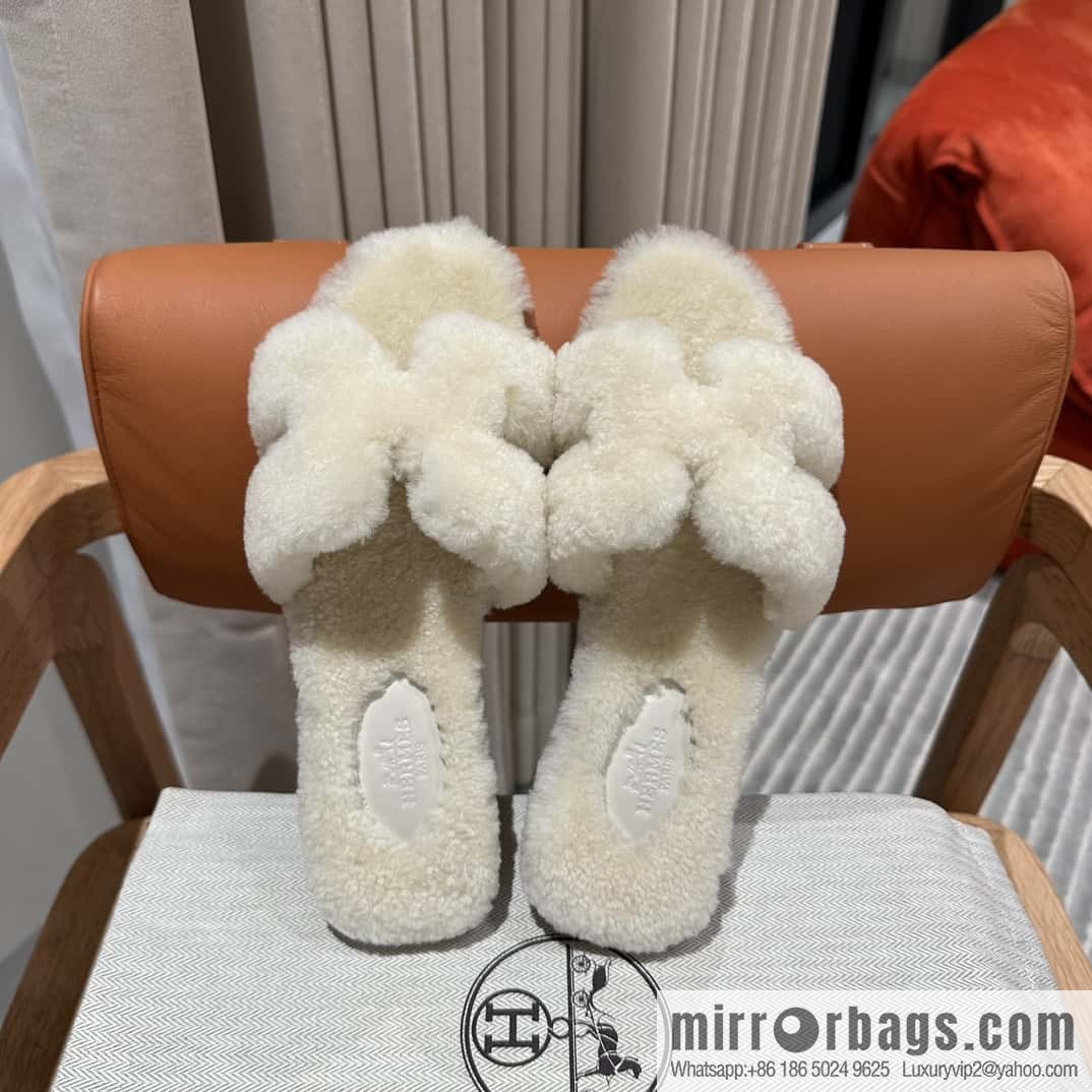 Hermès Lamb Fur H Slippers