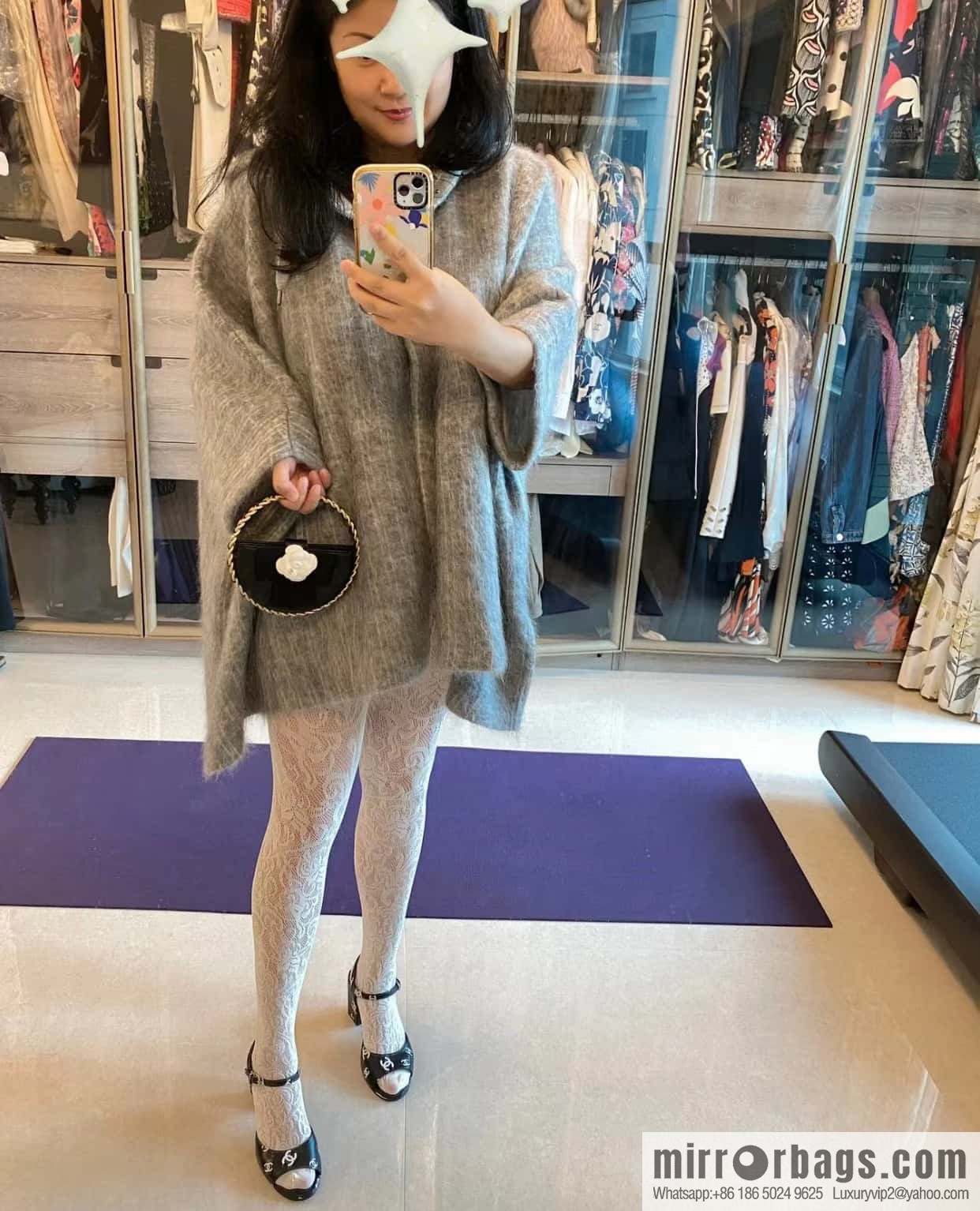 CHANEL 23K Camellia Hula Hoop AP3584