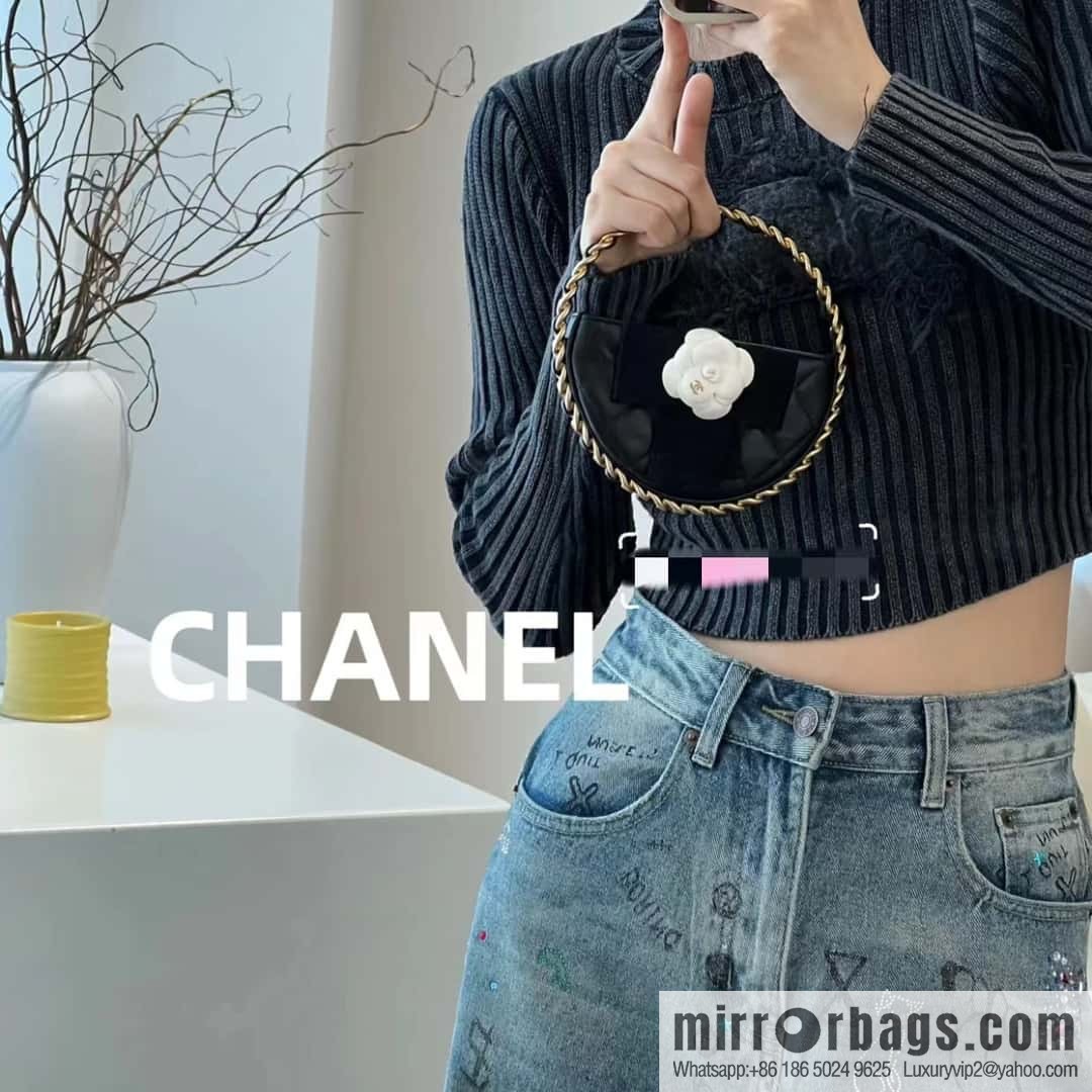 CHANEL 23K Camellia Hula Hoop AP3584