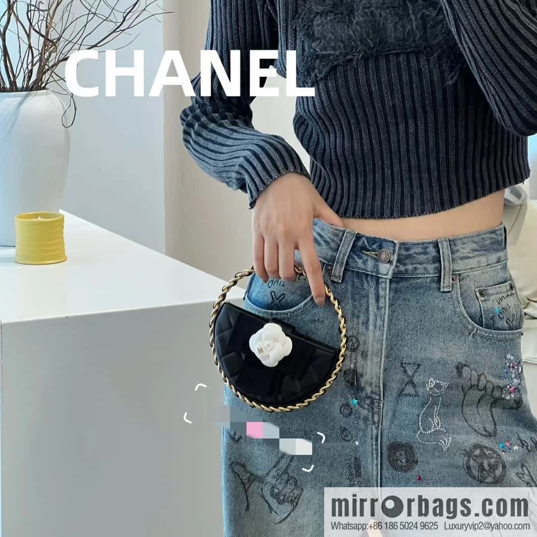CHANEL 23K Camellia Hula Hoop AP3584