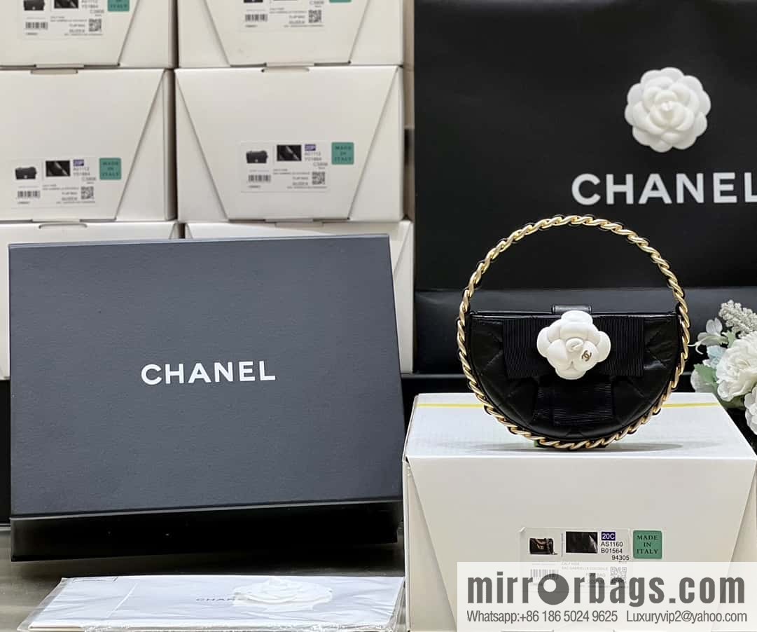 CHANEL 23K Camellia Hula Hoop AP3584